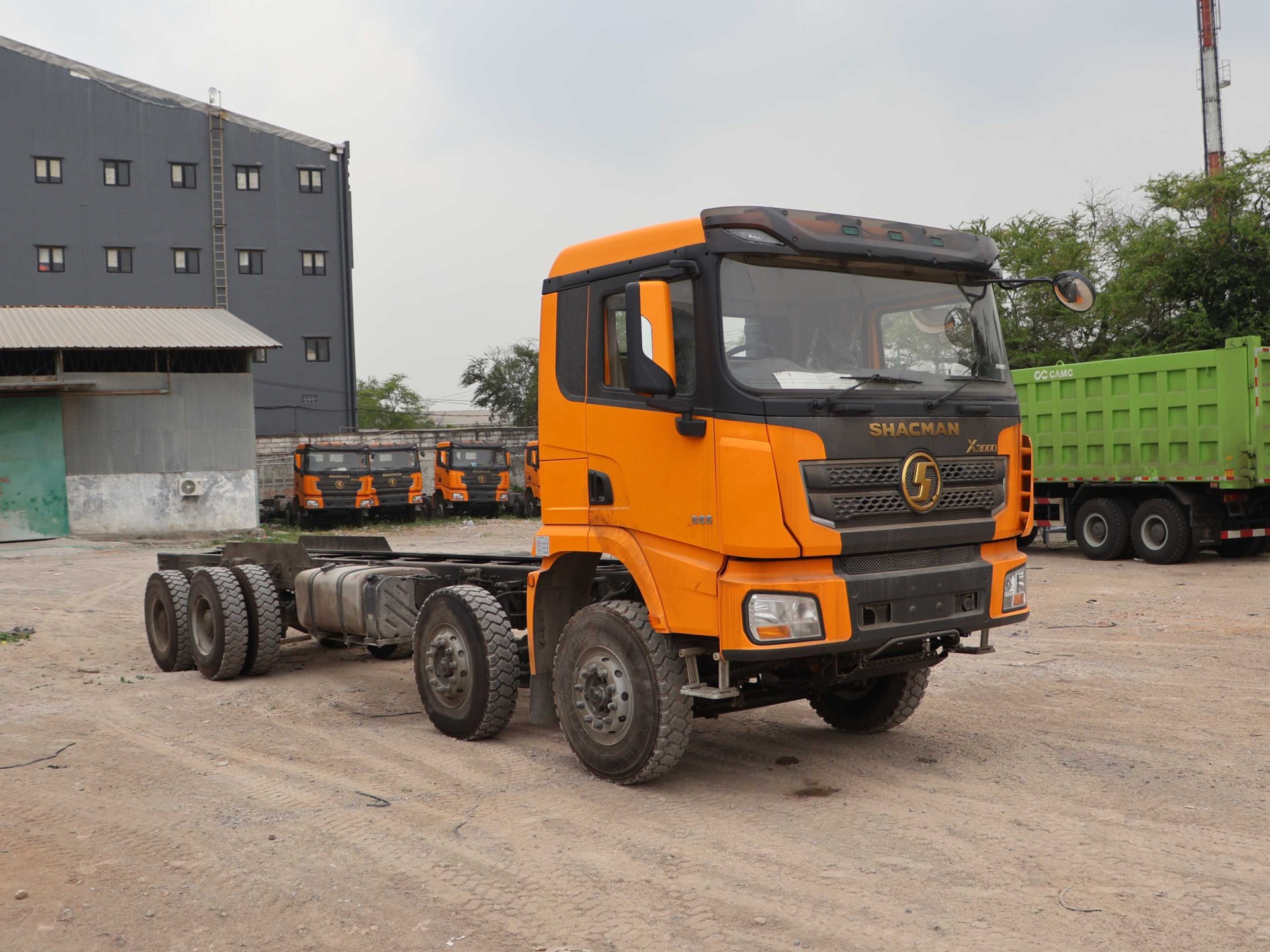 Shacman X3000 - Lorry Truck 385 HP